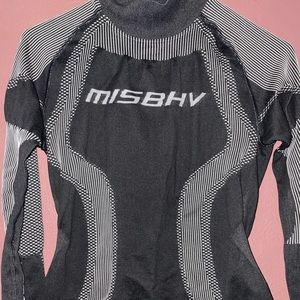 MSBHV top, open to offers;ships out within 3 business days.
